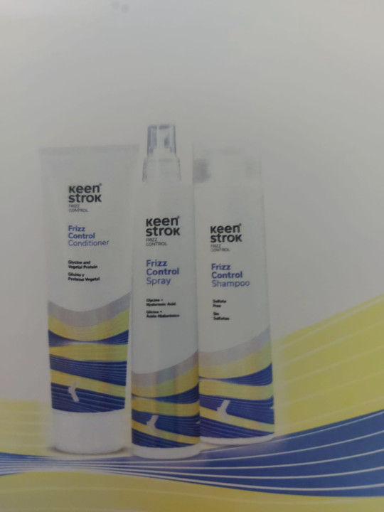 pack rutina anti frizz champú, bálsamo y spray keen strok
